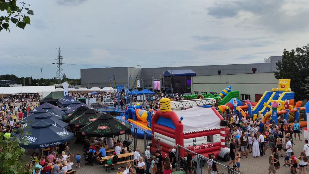piknik pracowniczy dla 4000 osób – event plenerowy, atrakcje i strefa dla uczestników